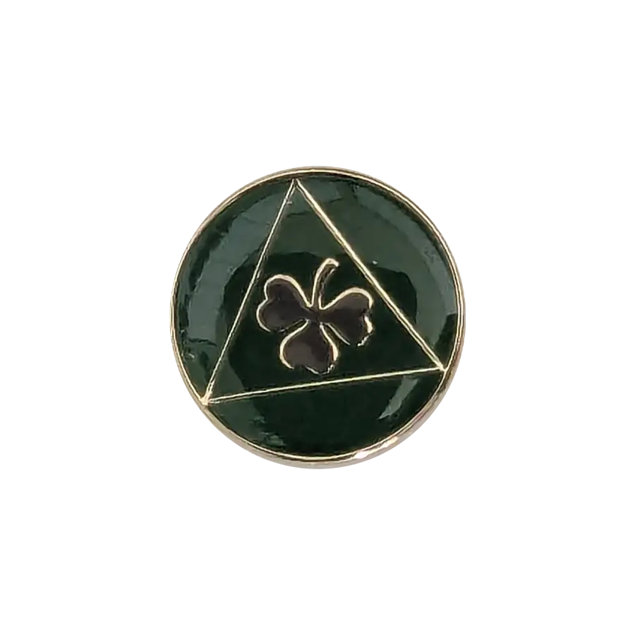 Green clover lapel pin